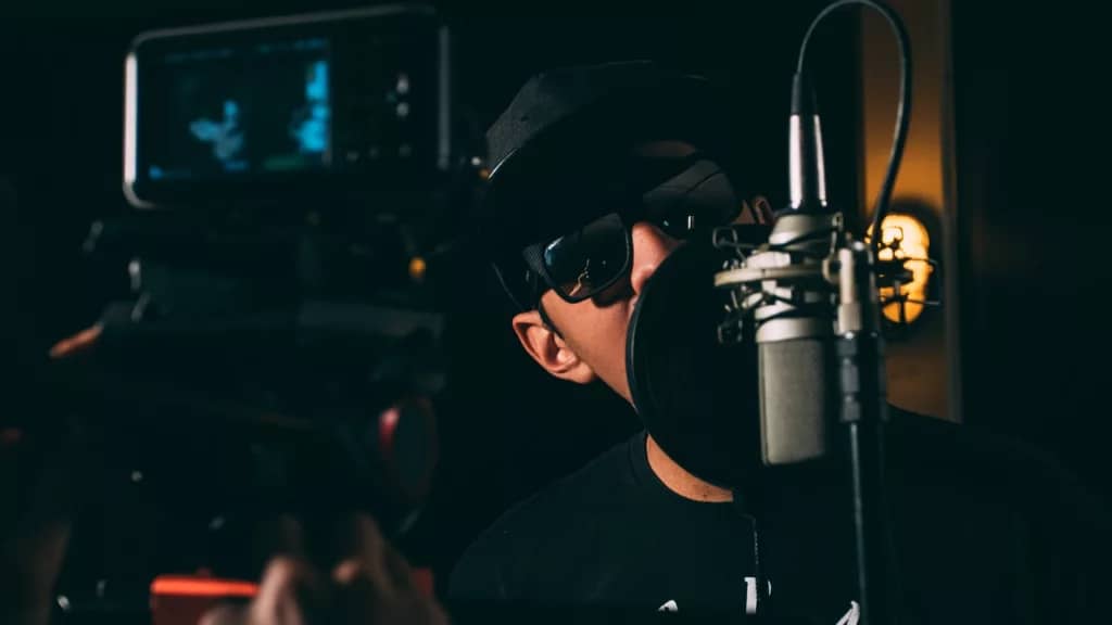 chanteur micro